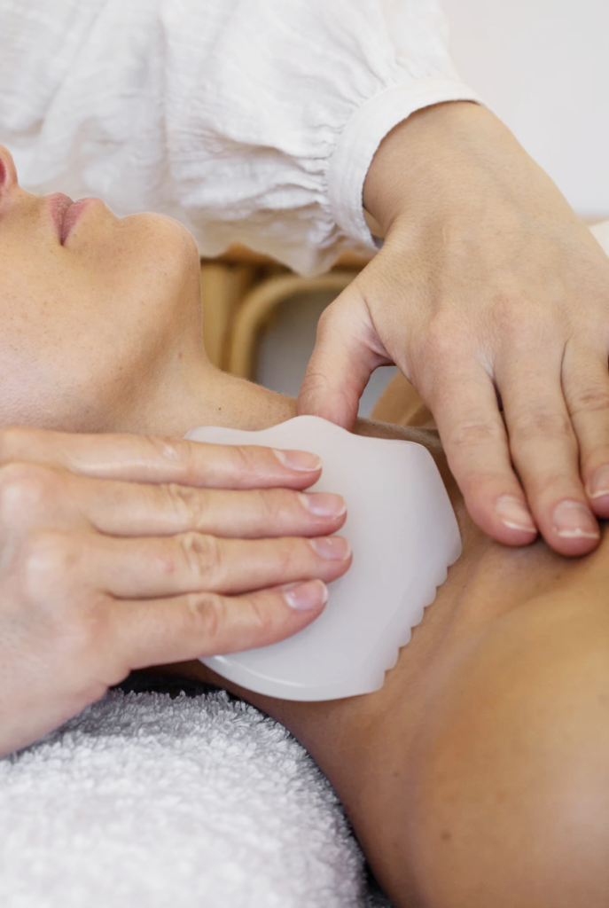 Neck and Shoulder pain, Acupuncture clinic in Pheonix 85012